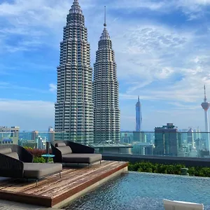 https://star-at-klcc.kualalumpurs-hotels.com