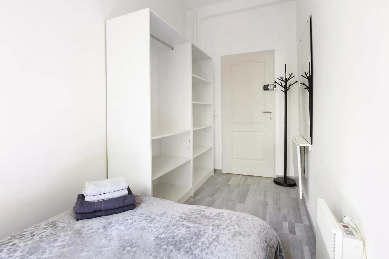 Buda Centre Homes By The Allee Shopping Mall Budapest Guest house